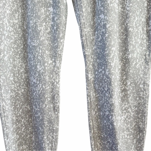 Spanx Jean-ish Ankle Leggings in Speckled Grey Size 3X Jeggings Camo Pant 20018P - Picture 3 of 9